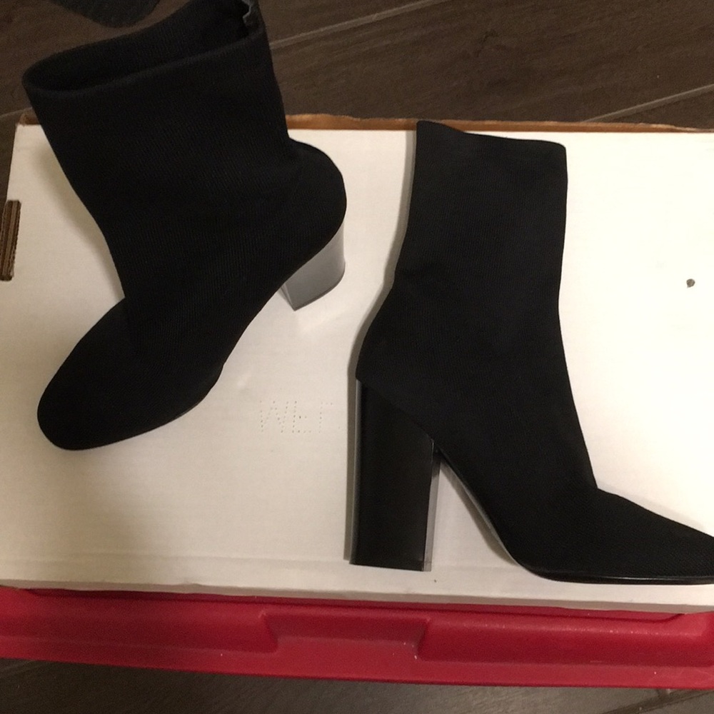 Kendall & Kylie Sock Boots 8.5M
